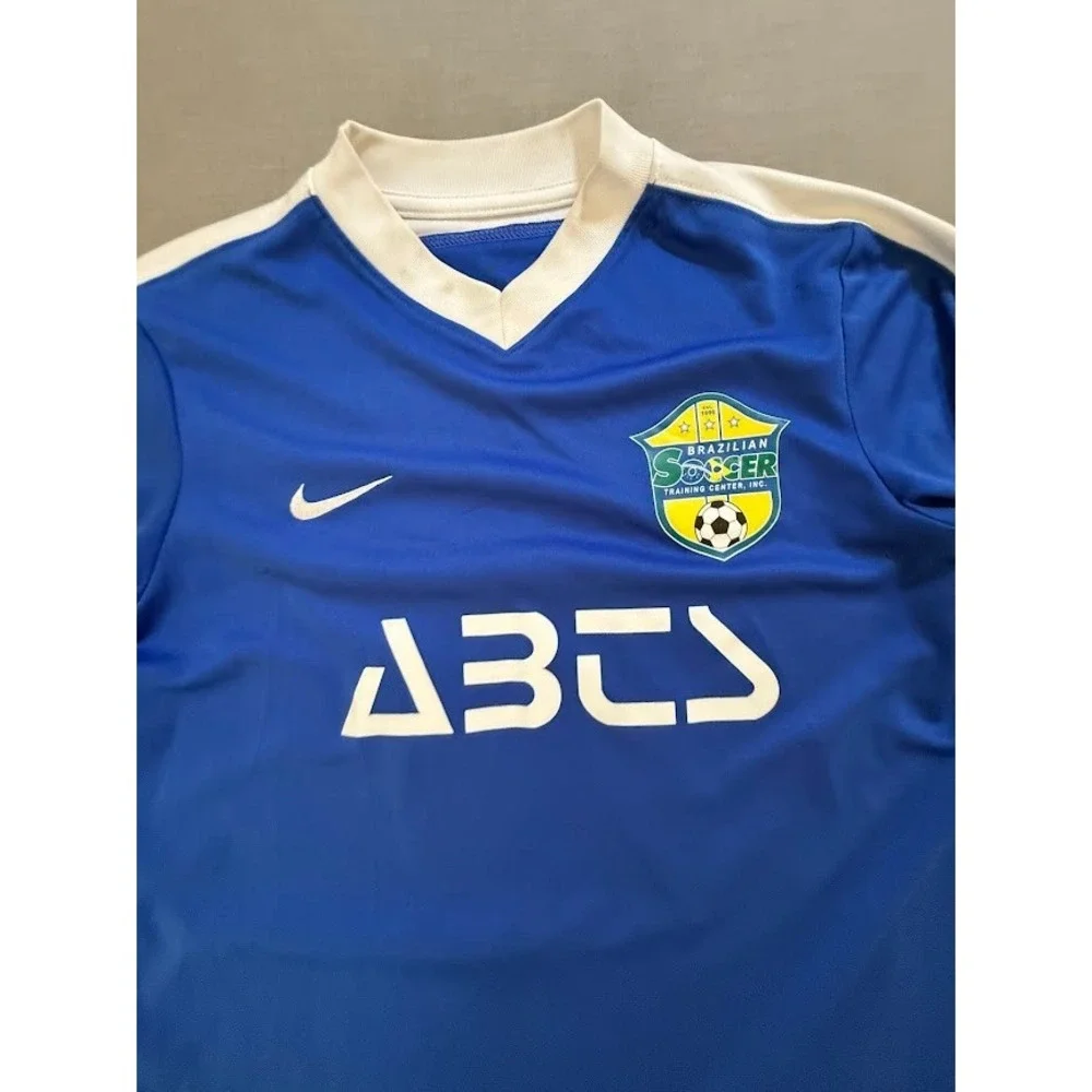 Brazilian GENOA Soccer Academy #17 Nike DRI-FIT Jersey Boys L Blue Short Sleeve.